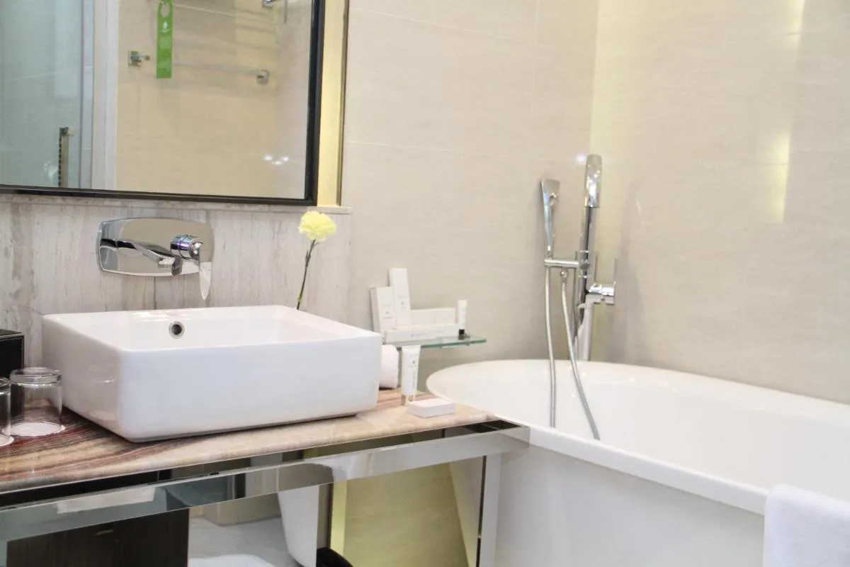 Image 4 of Fleuve Congo Hotel By Blazon Hotels