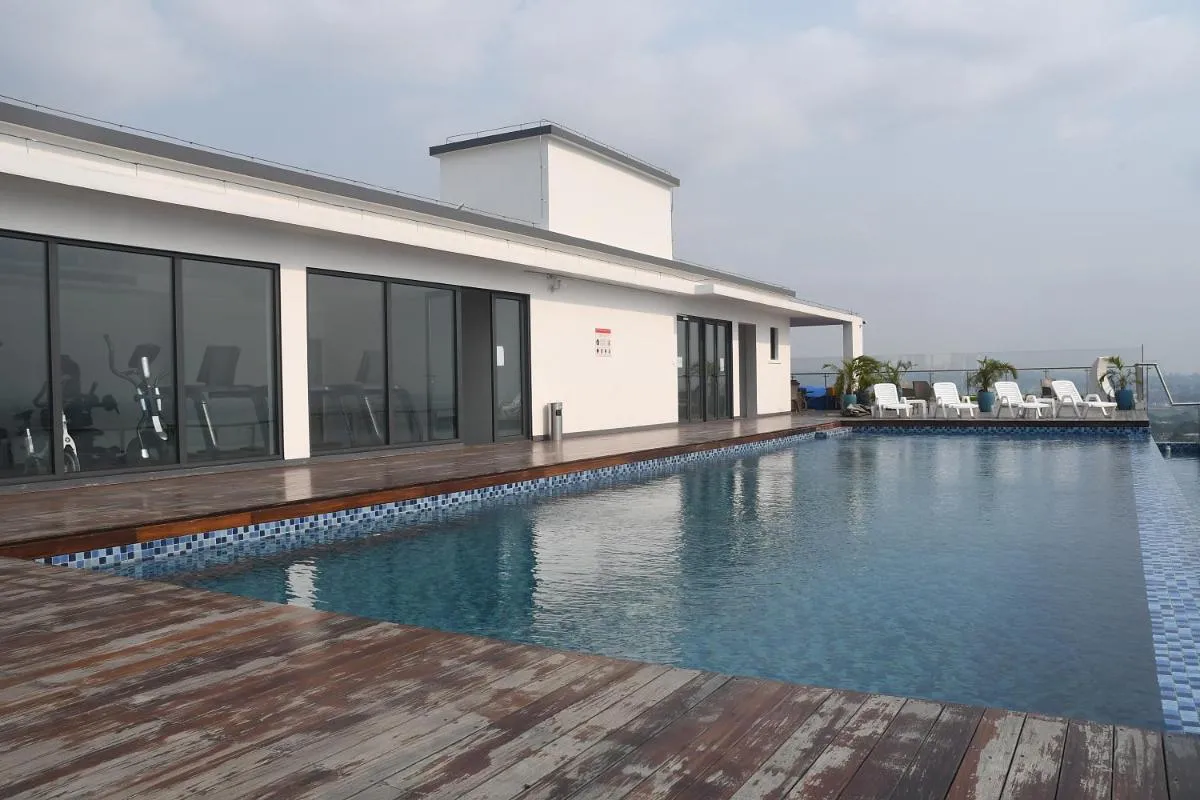 Image 3 of Gracey Concierge – Large Luxury Apartment with a pool & river view