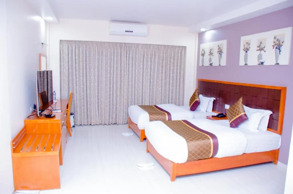 Image 6 of HOTEL PLATINUM