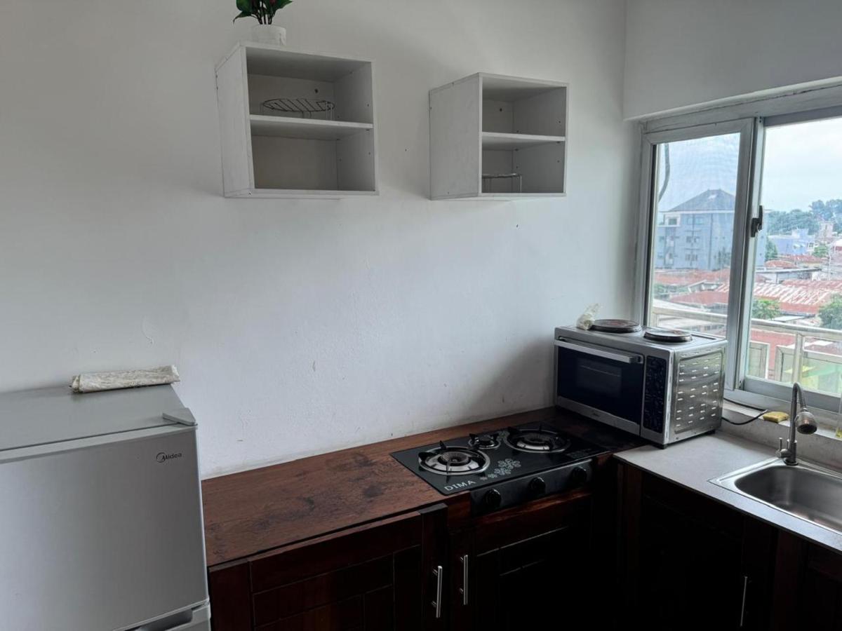 Image 3 of Appartement 1 chambre a Bacongo