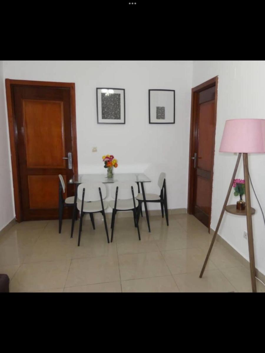 Image 1 of Appartement f3 centre-ville Brazzaville