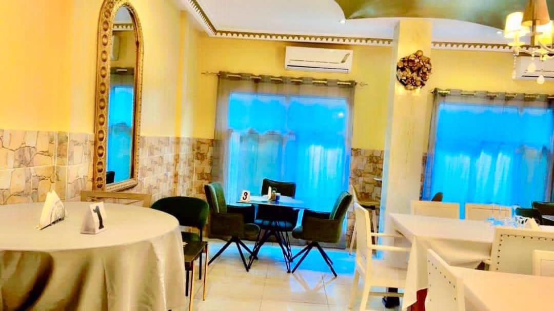 Image 3 of BEST HOTEL Aero-Batignoll