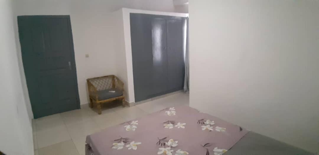 Image 5 of Casa ouénzé