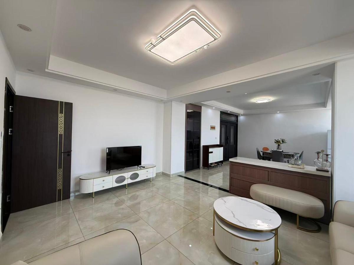 Image 3 of Easy home