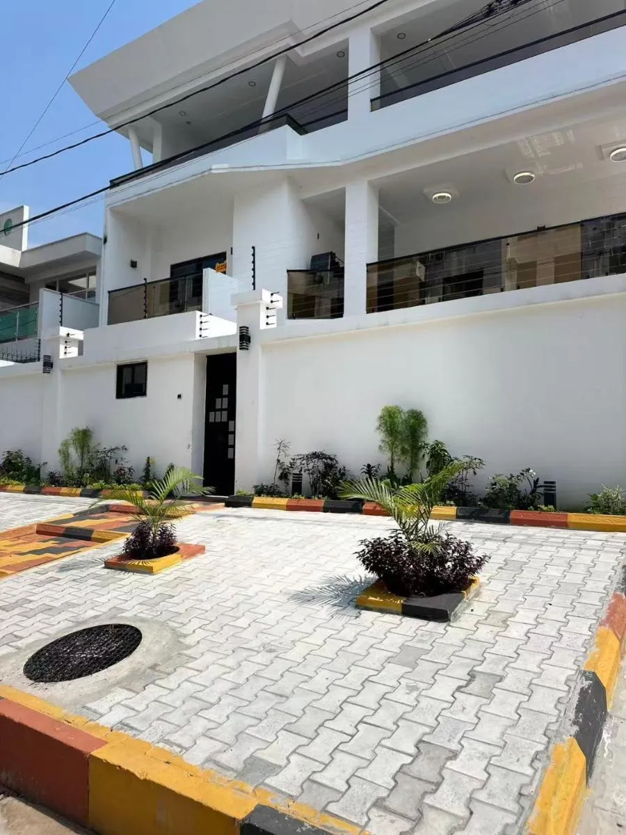 Image 5 of Easyhome