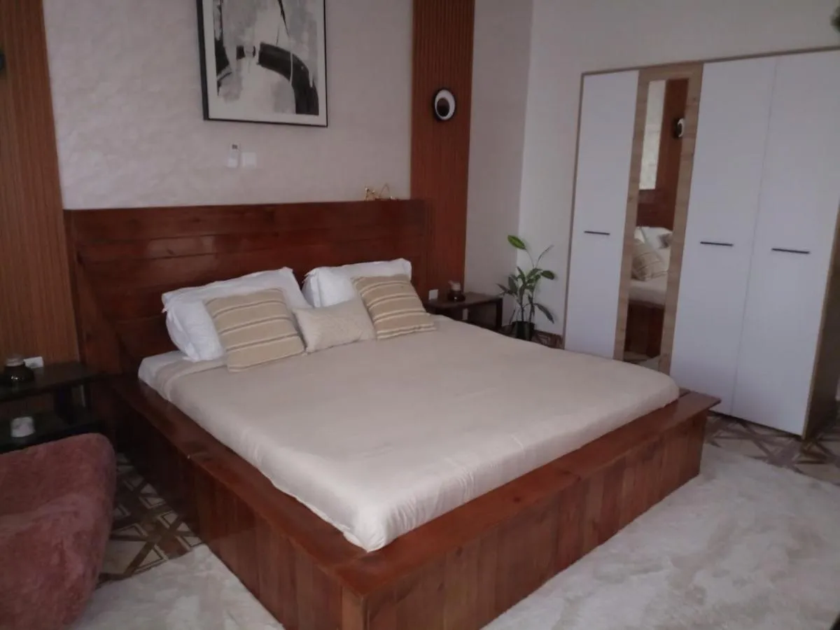 Image 1 of Furnished Downtown 2 Bedrooms