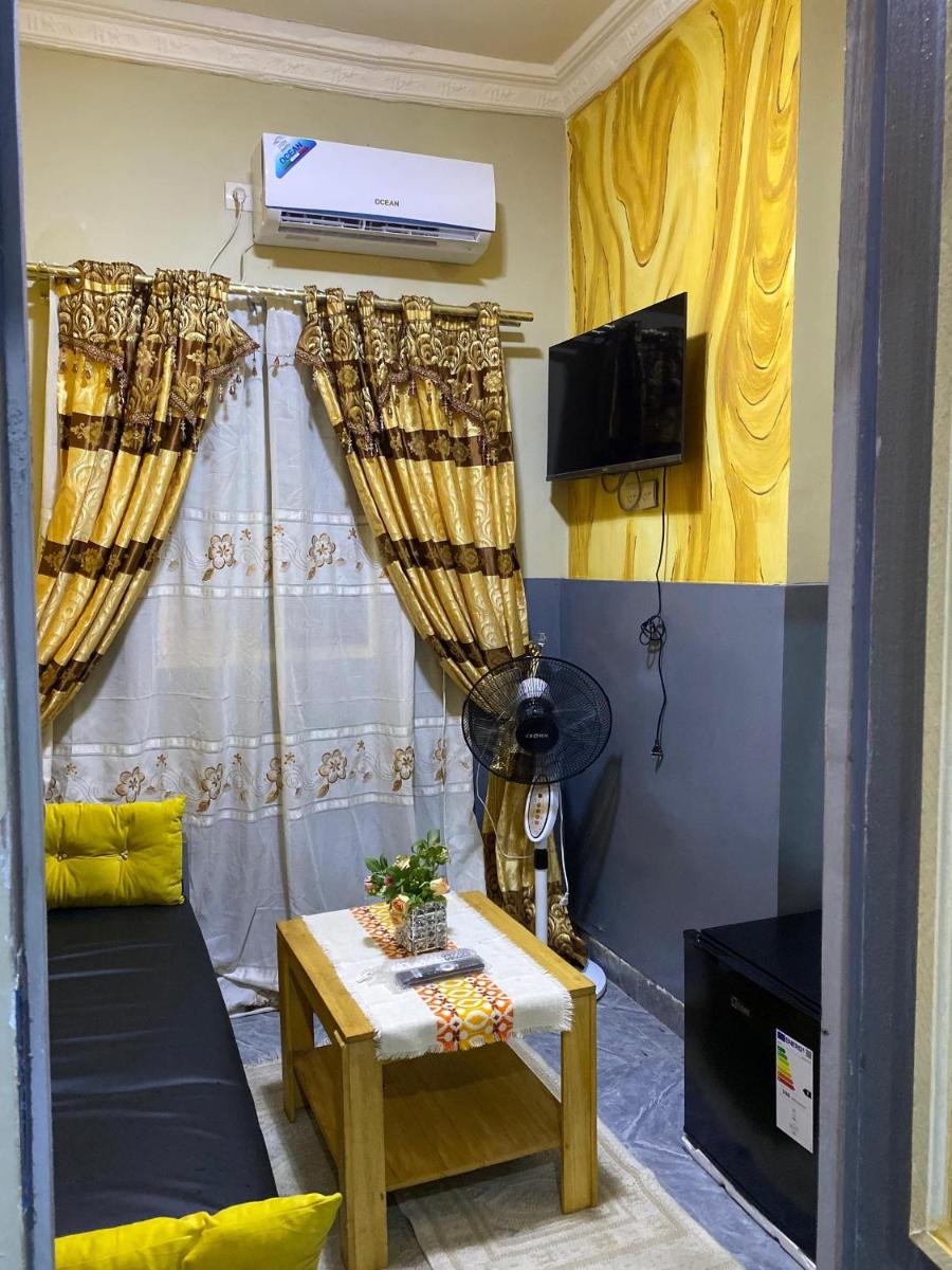 Image 4 of Le Centurion