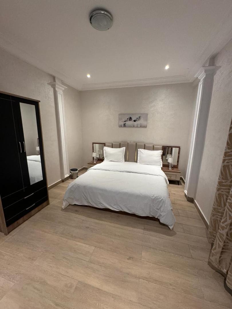 Image 1 of Residence Larrea