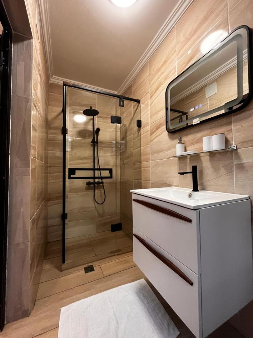 Image 2 of Residence Larrea