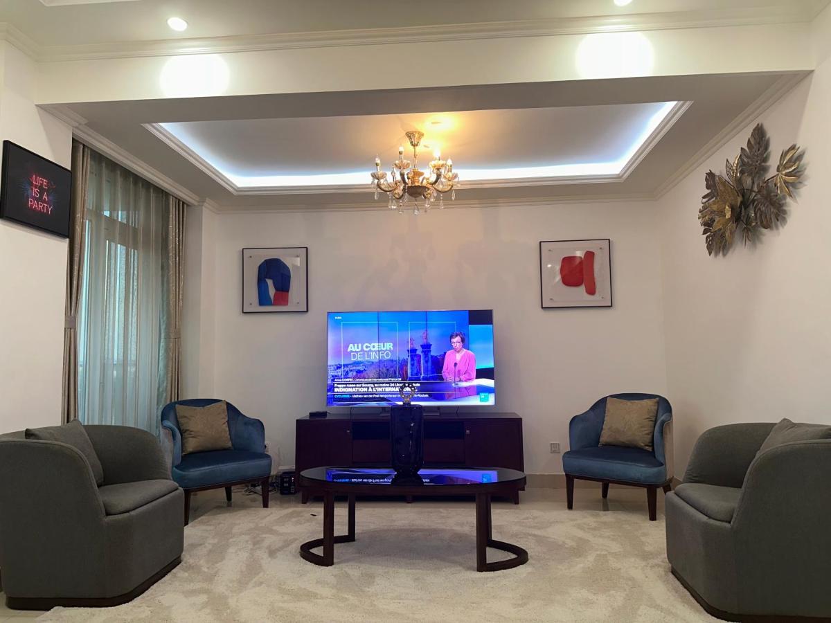 Image 4 of SYN – Mpila