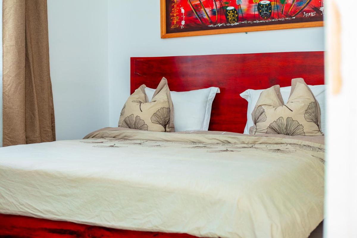 Image 1 of The Bacongo Gem