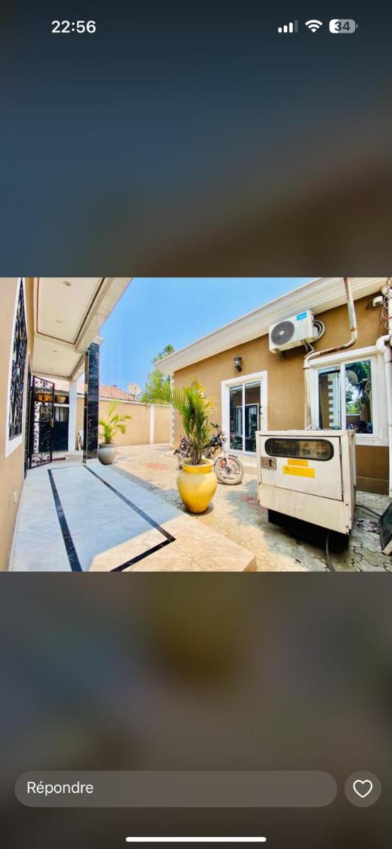 Image 6 of maison avec bar privé à kintélé